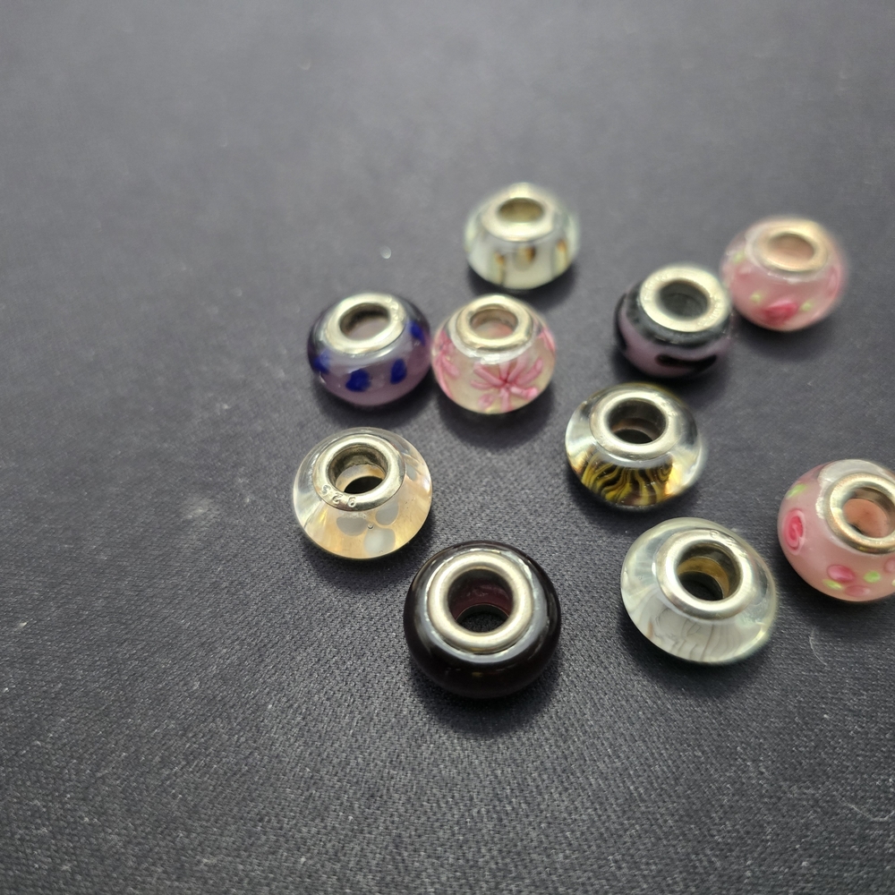 Colorful Glass Bead Set - Picture 3 of 3